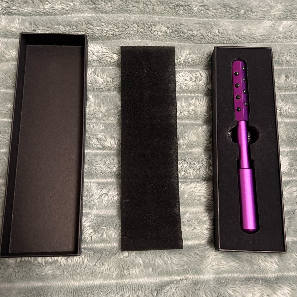 CosMedix Instant Uplift Beauty Roller w/24 Massaging Stones Rotating Head